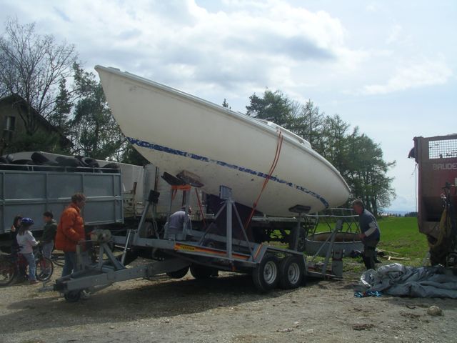 Mise au sec sous hangard de notre edel 3