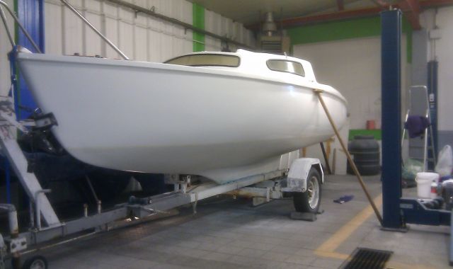 1re_couche_de_priamire_avant_antifouling